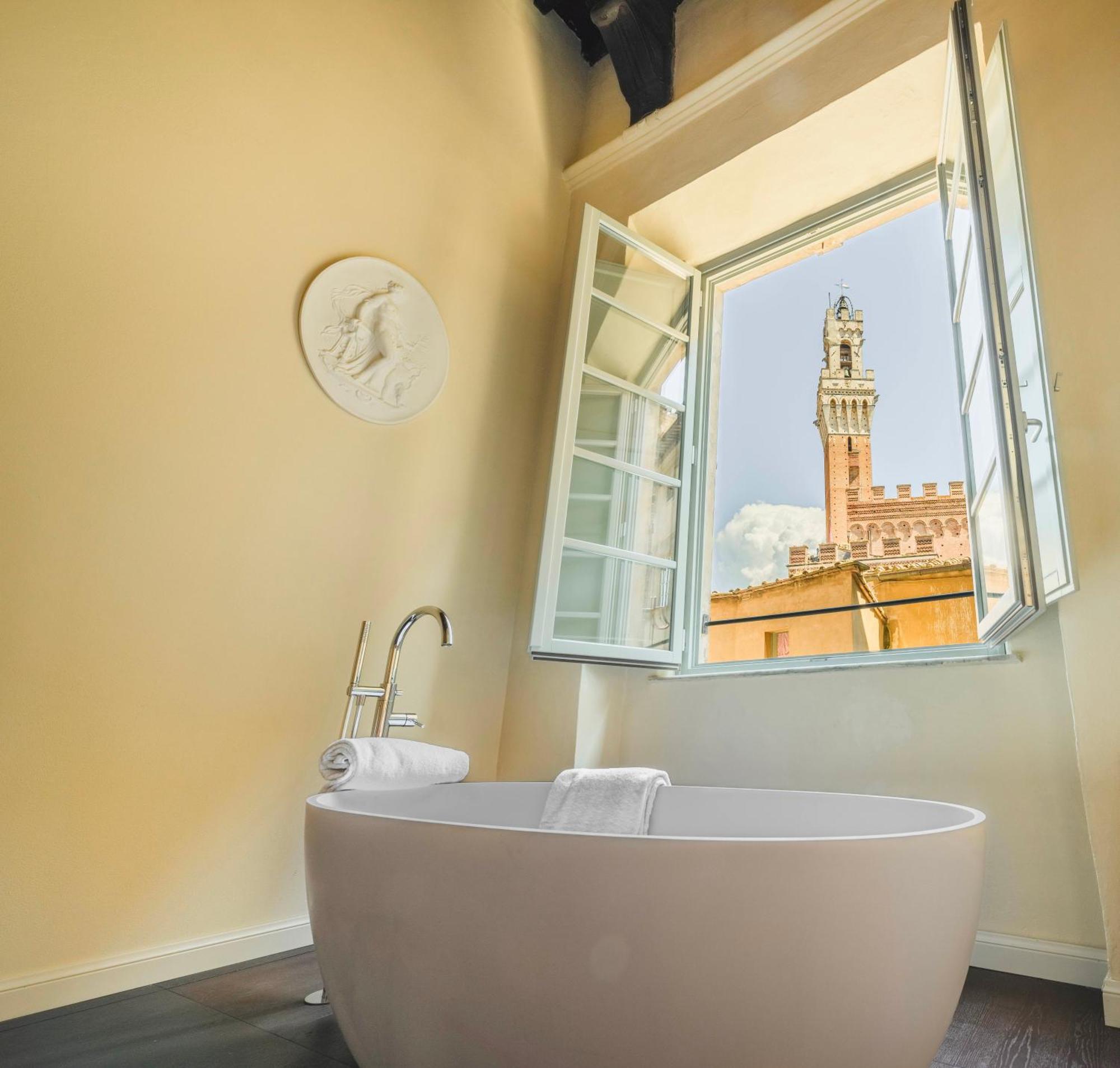 Palazzo Patrizi Suites & Spa Siena Exterior foto